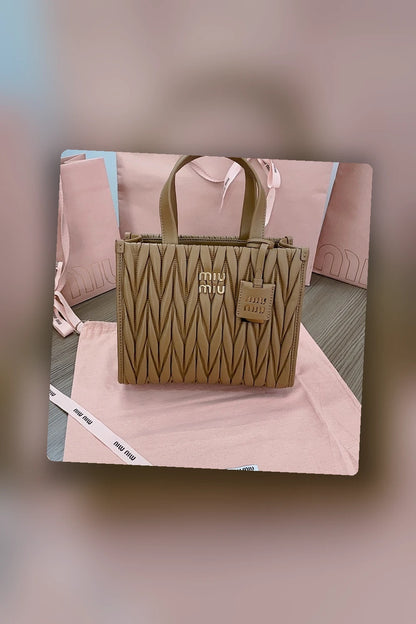 NB - MMU Bag - 233