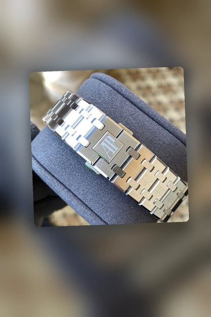 NB - Mix Watch - 1062