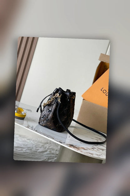 NB - LOV Bag - 1217