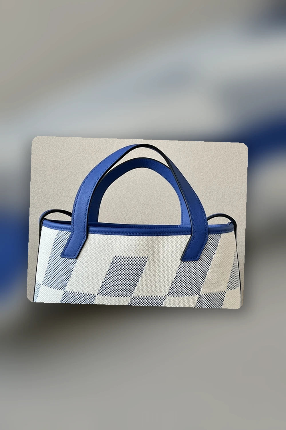 NB - HMS Bag - 405