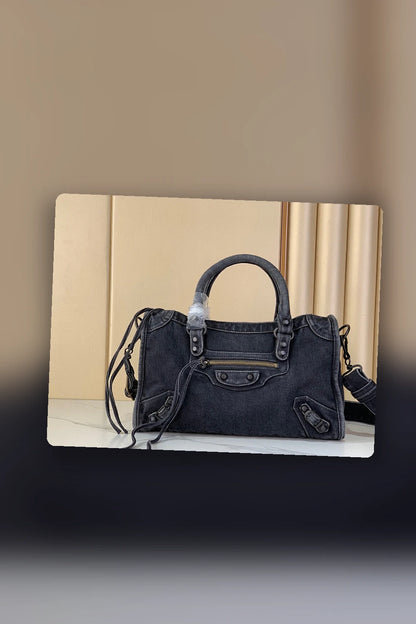 NB - LOV Bag - 745
