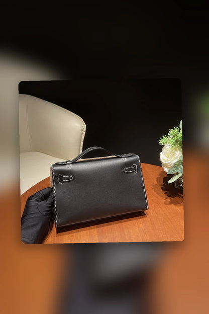 NB - HMS Bag - 1329