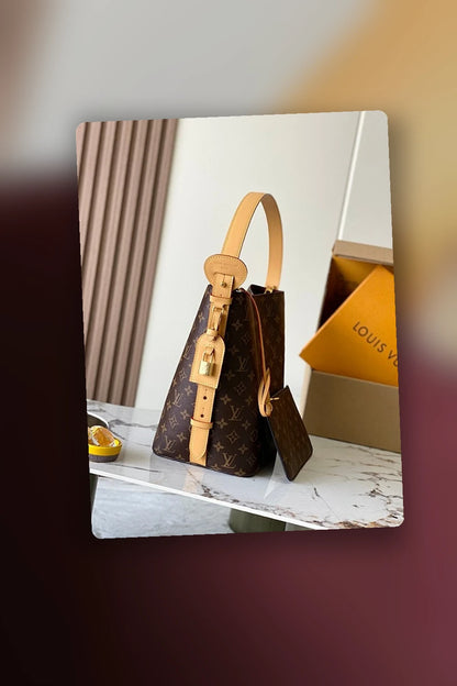 NB - LOV Bag - 1401