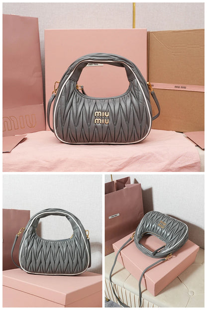NB - MMU Bag - 035