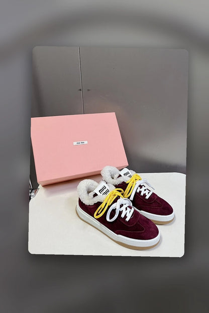 NB - MMU Women Shoes - 402