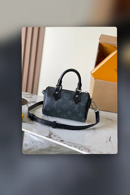NB - LOV Bag - 1235