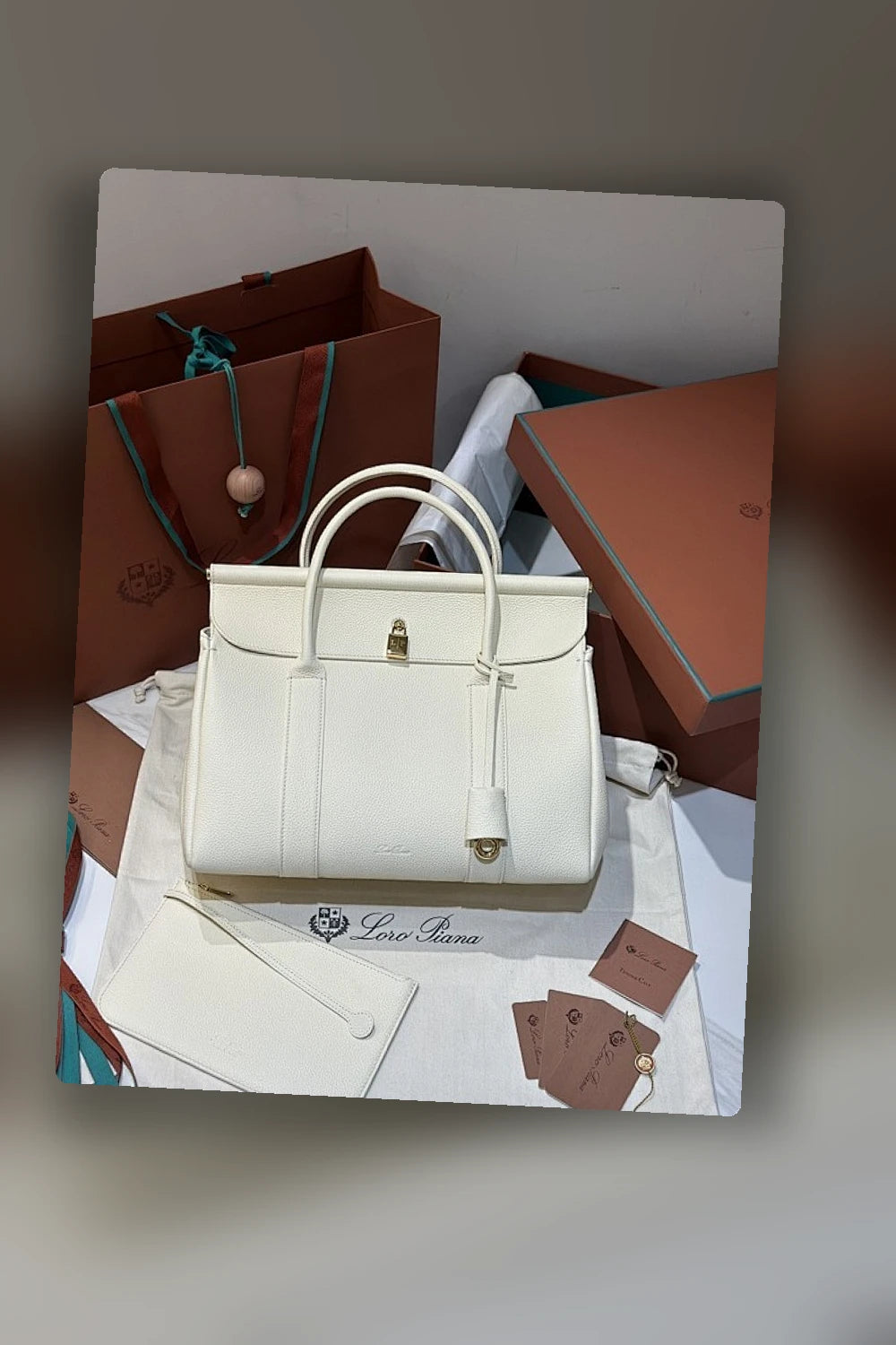 NB - DLVX Bag - 132