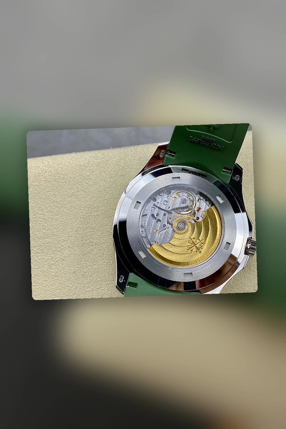 NB - Mix Watch - 1215