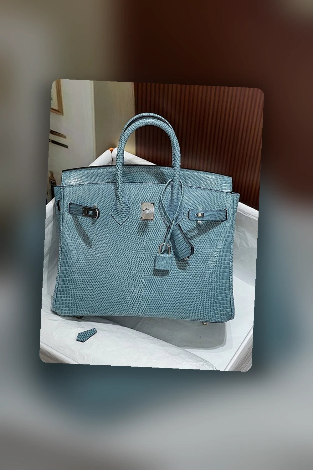 NB - HMS Bag - 923
