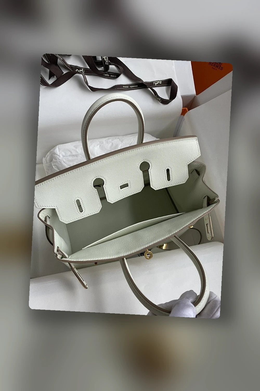 NB - HMS Bag - 434