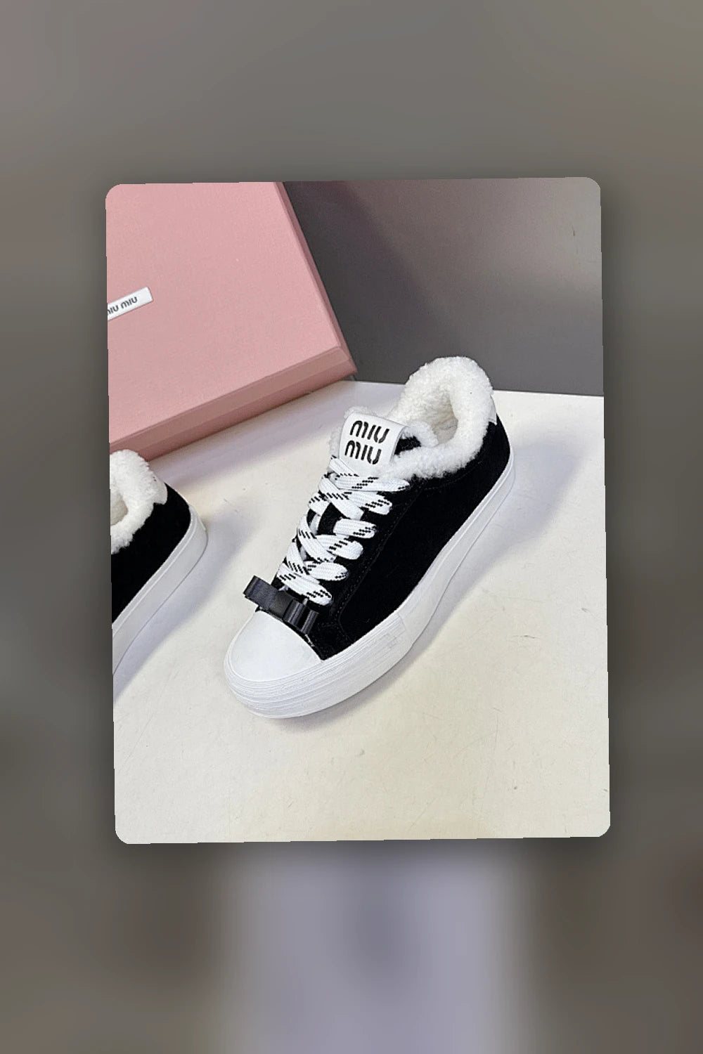 NB - MMU Women Shoes - 718