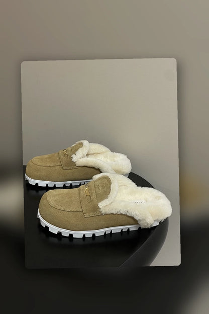 NB - MMU Women Shoes - 787