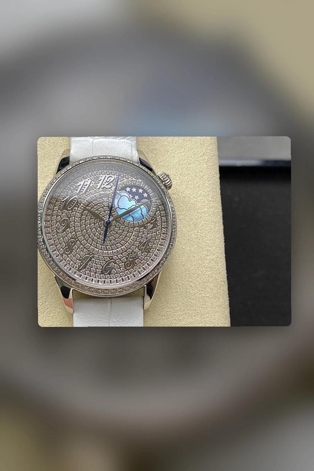 NB - Mix Watch - 230