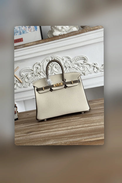 NB - HMS Bag - 1660