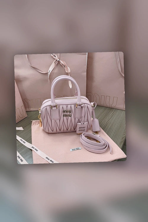 NB - MMU Bag - 852