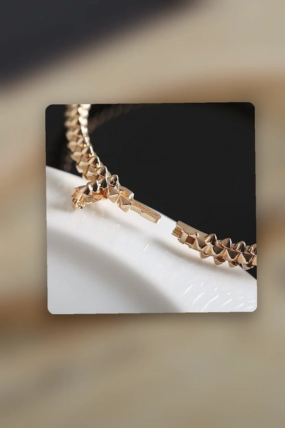 NB - CRA Jewelry - 566