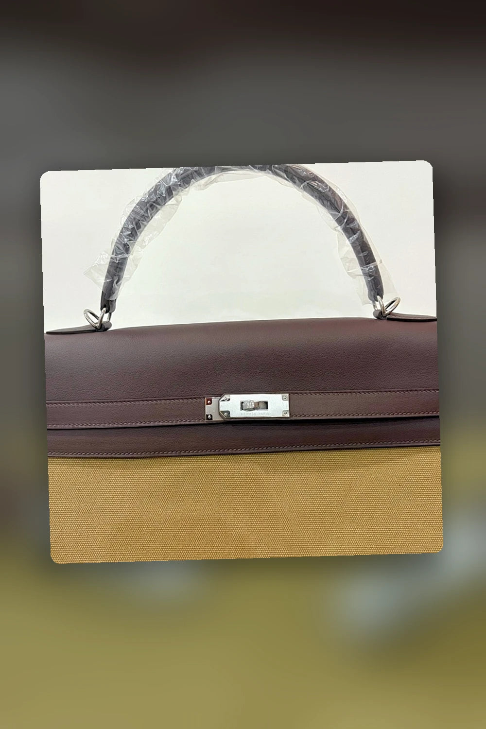 NB - HMS Bag - 1695