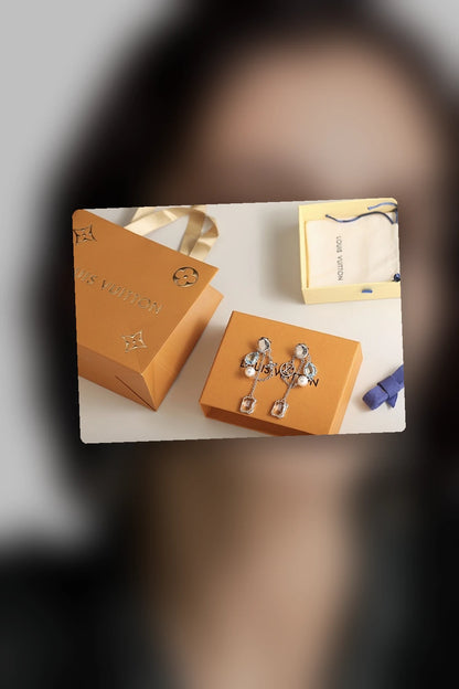 NB - LOV Jewelry - 573