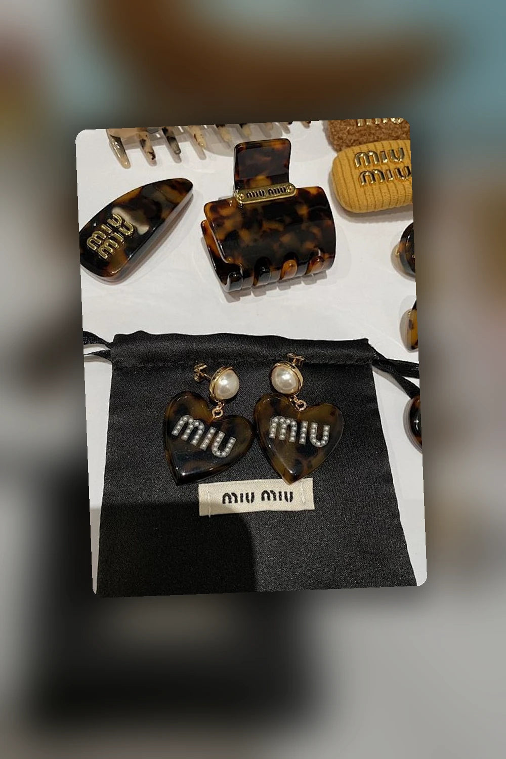 NB - MMU Jewelry - 370
