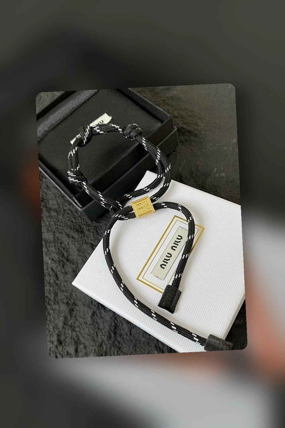 NB - MMU Jewelry - 281