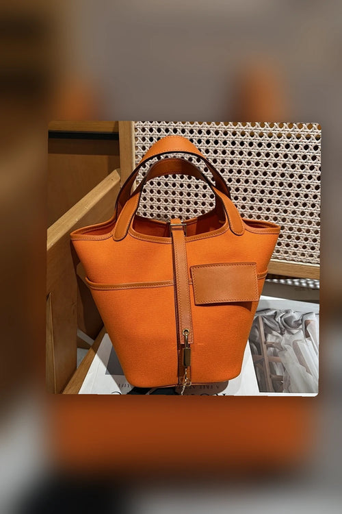NB - HMS Bag - 1678