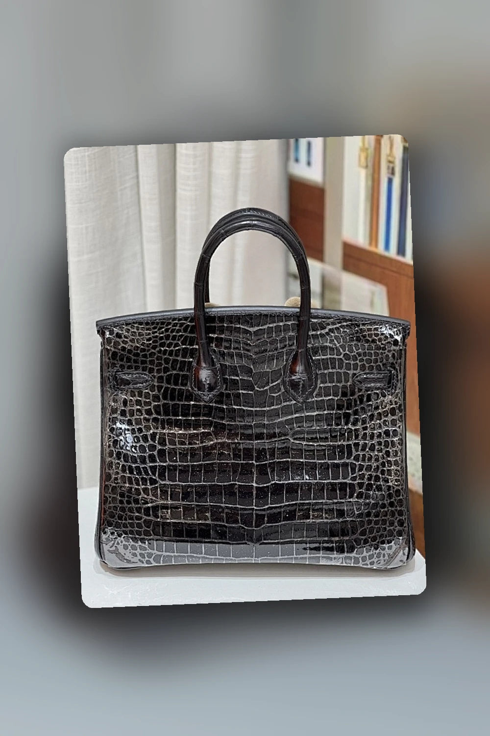 NB - HMS Bag - 637