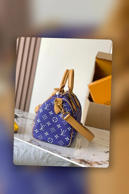 NB - LOV Bag - 1418
