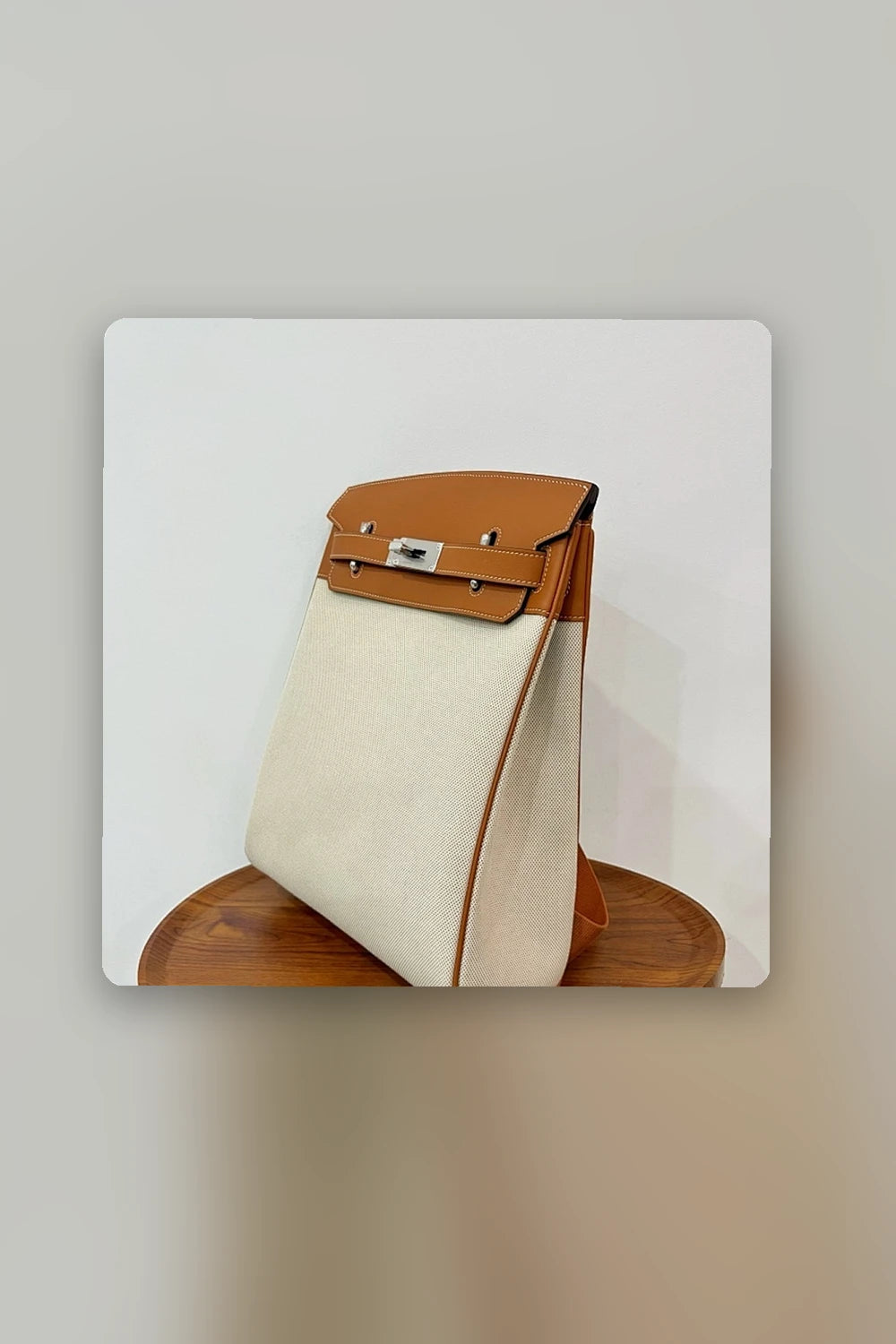 NB - HMS Bag - 1696