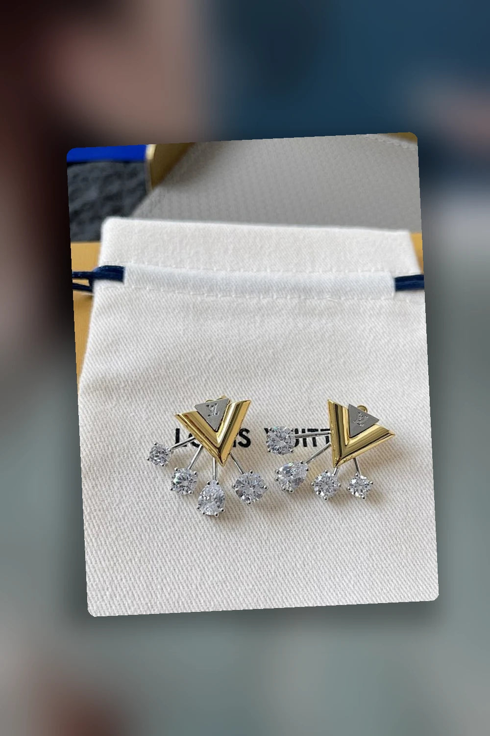 NB - LOV Jewelry - 585