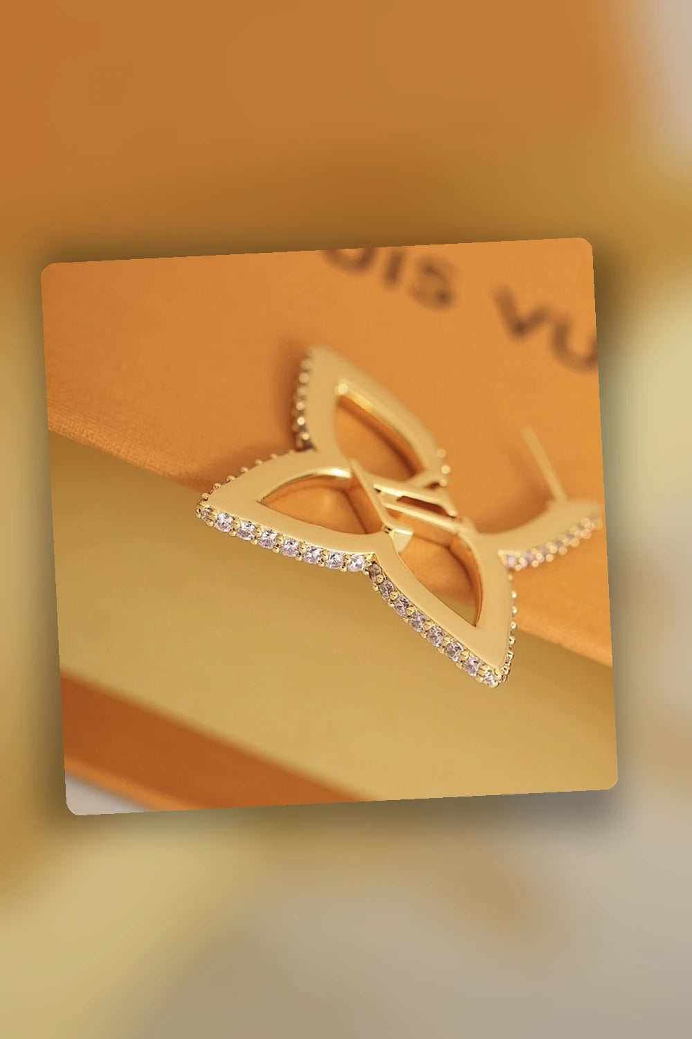 NB - LOV Jewelry - 560