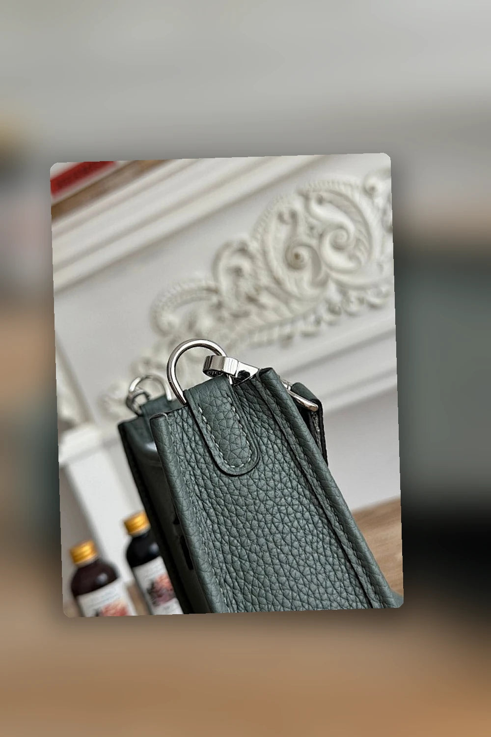NB - HMS Bag - 1009