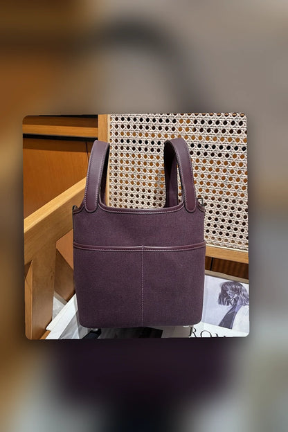 NB - HMS Bag - 1679