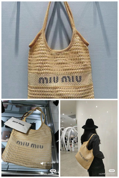 NB - MMU Bag - 556