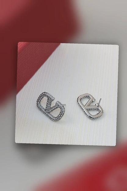 NB - VEL Jewelry - 677