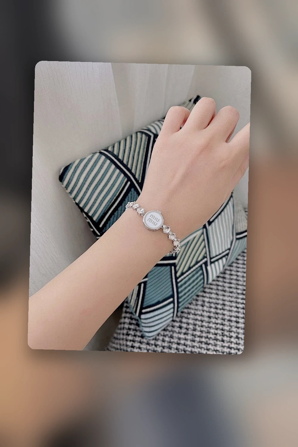 NB - MMU Jewelry - 180
