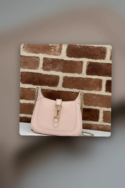 NB - GUKI Bag - 561