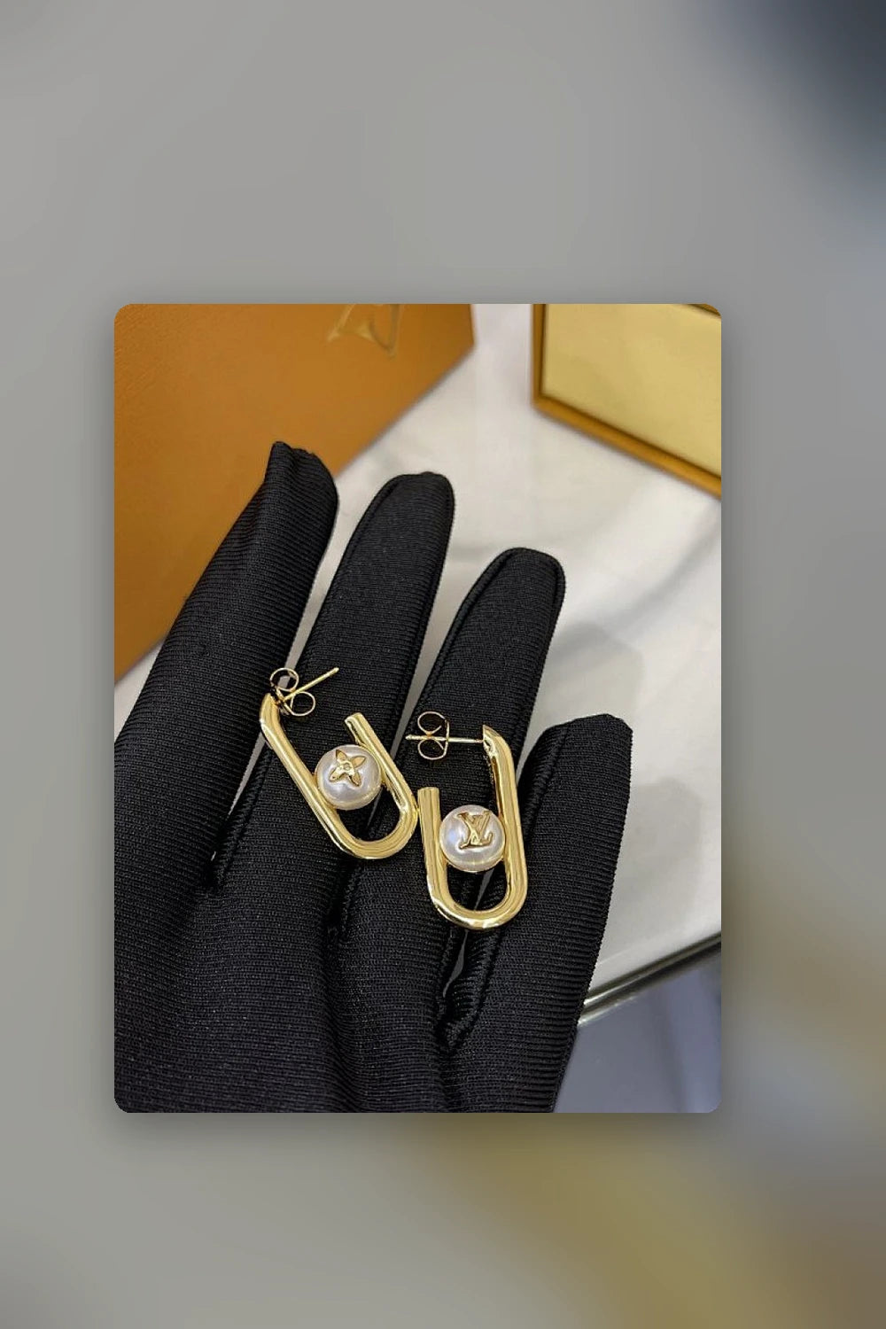 NB - LOV Jewelry - 186