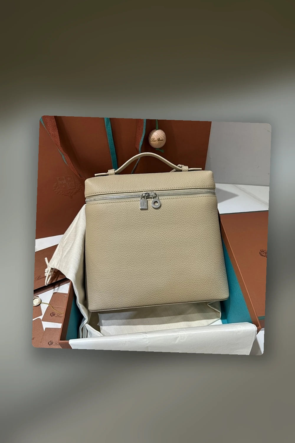 NB - DLVX Bag - 111