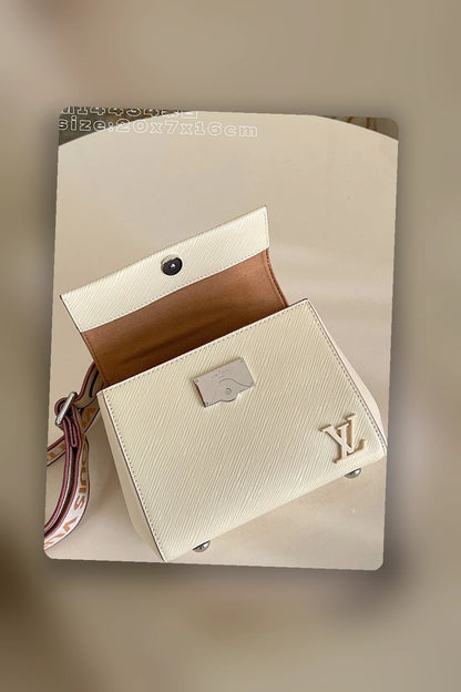 NB - LOV Bag - 527