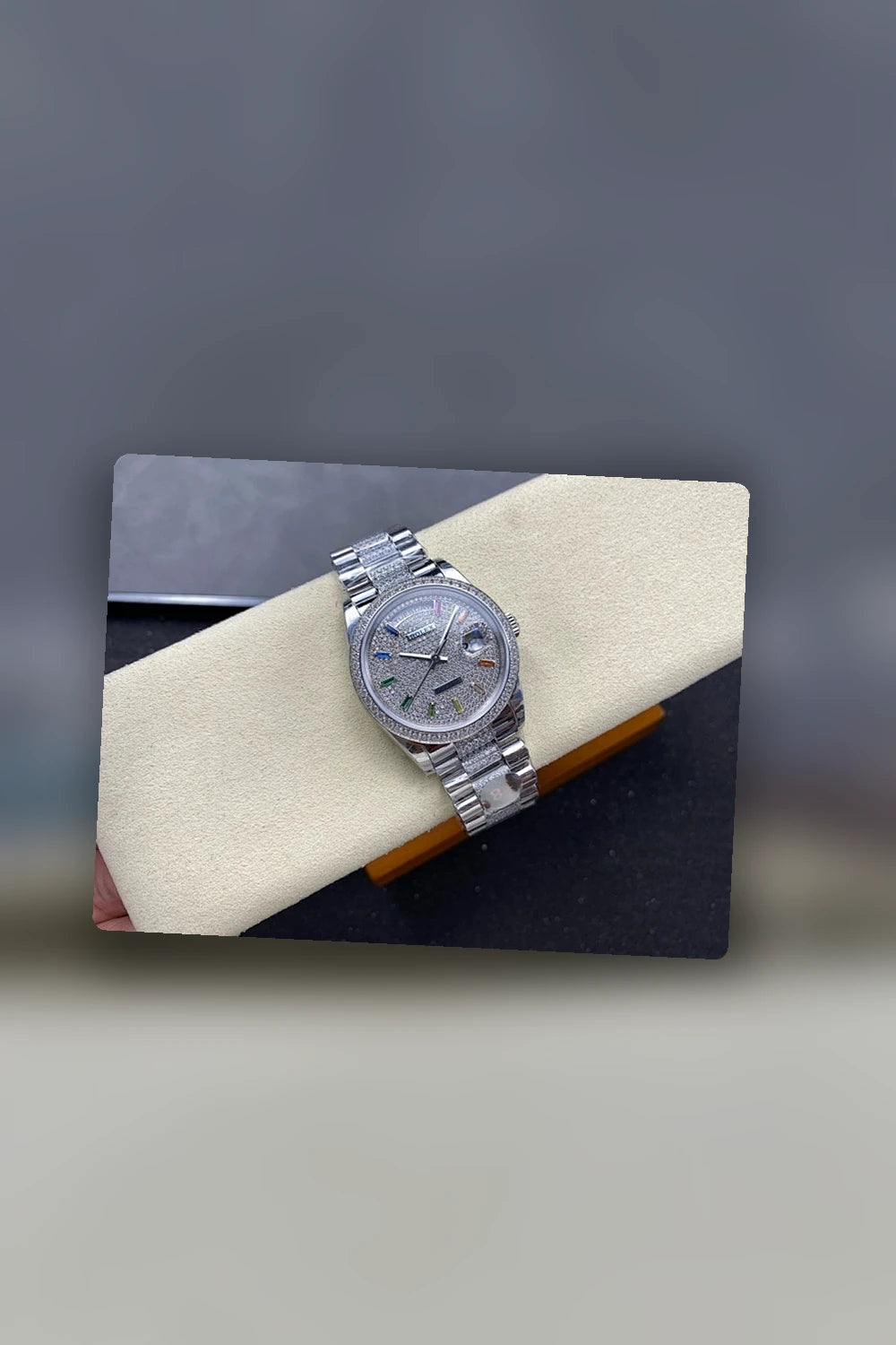 NB - Mix Watch - 075