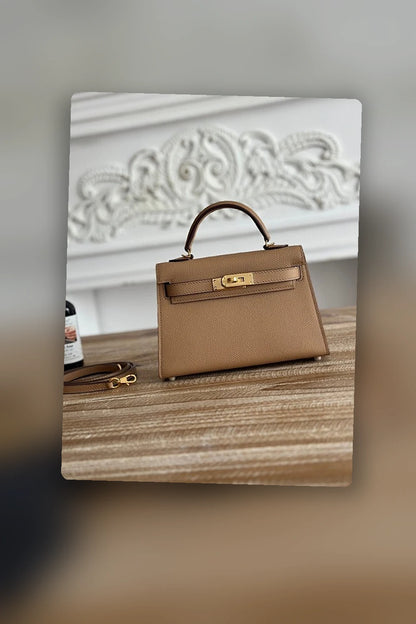 NB - HMS Bag - 839