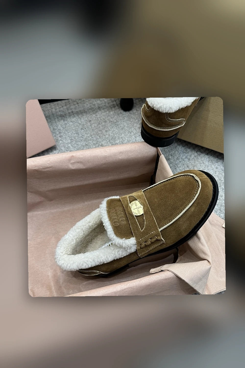 NB - MMU Women Shoes - 438