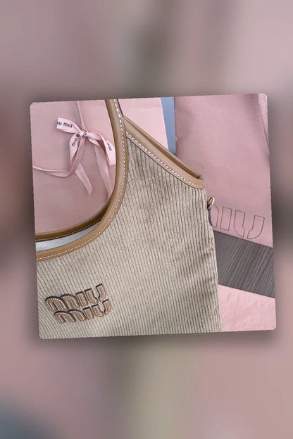 NB - MMU Bag - 710