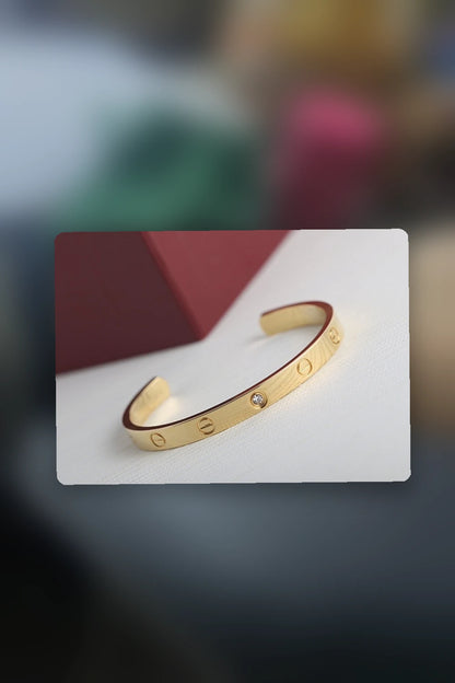 NB - CRA Jewelry - 237