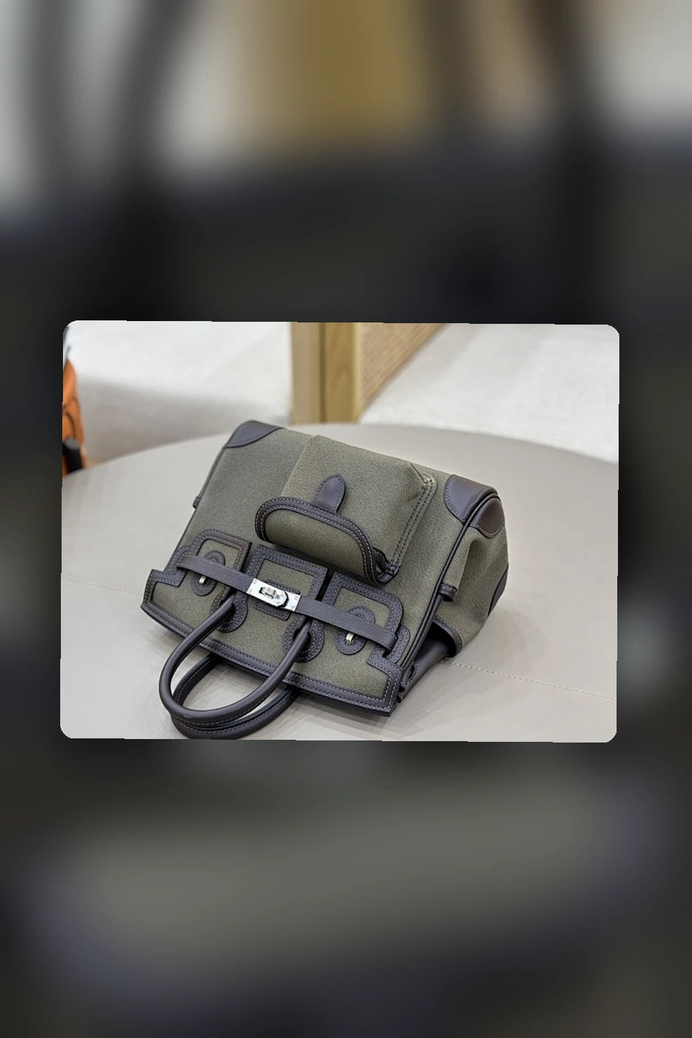 NB - HMS Bag - 1033