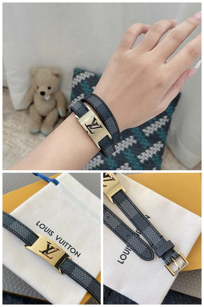 NB - LOV Jewelry - 884