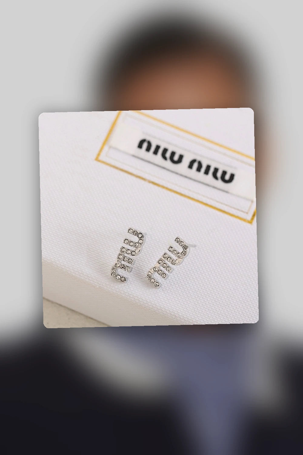 NB - MMU Jewelry - 322