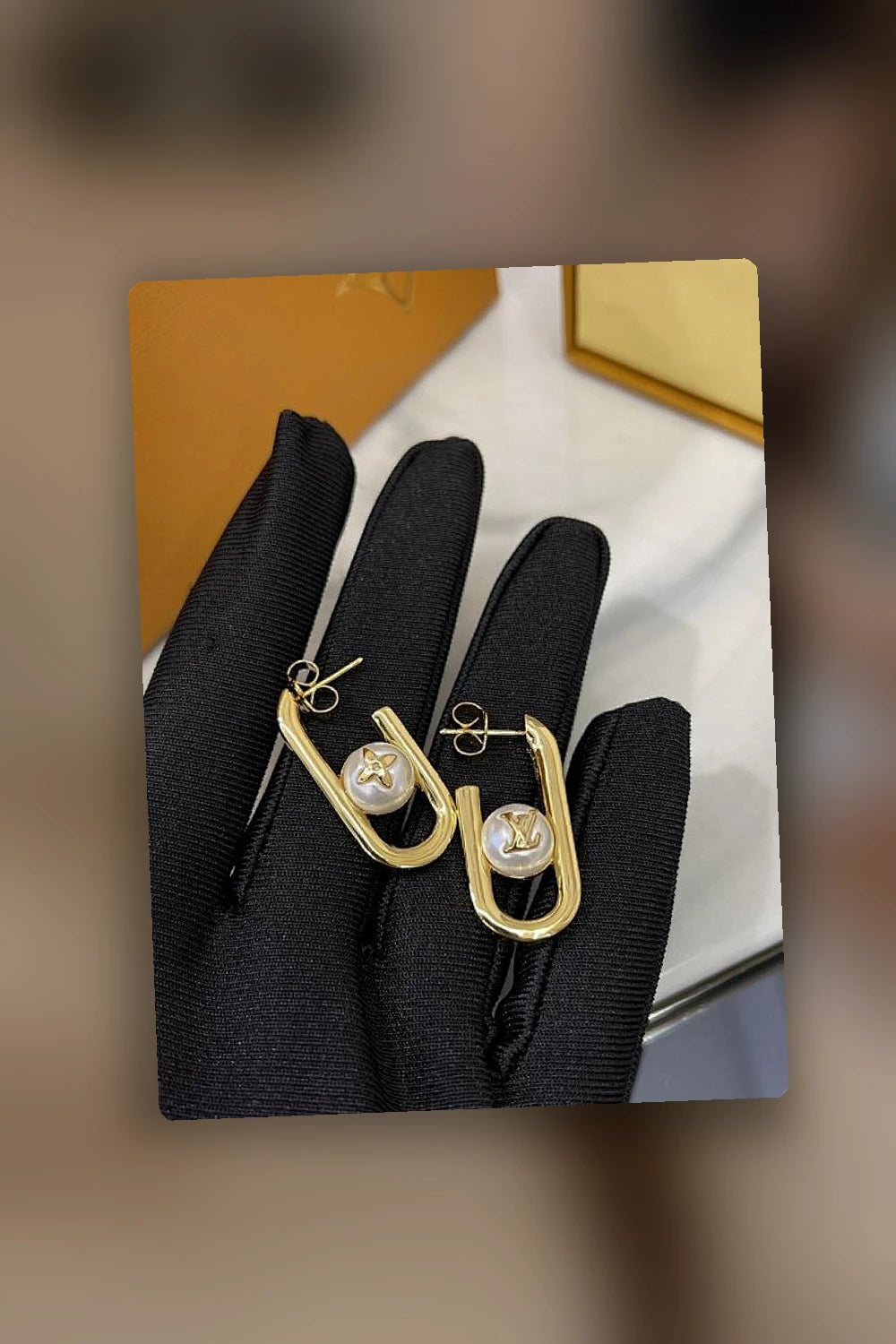 NB - LOV Jewelry - 669