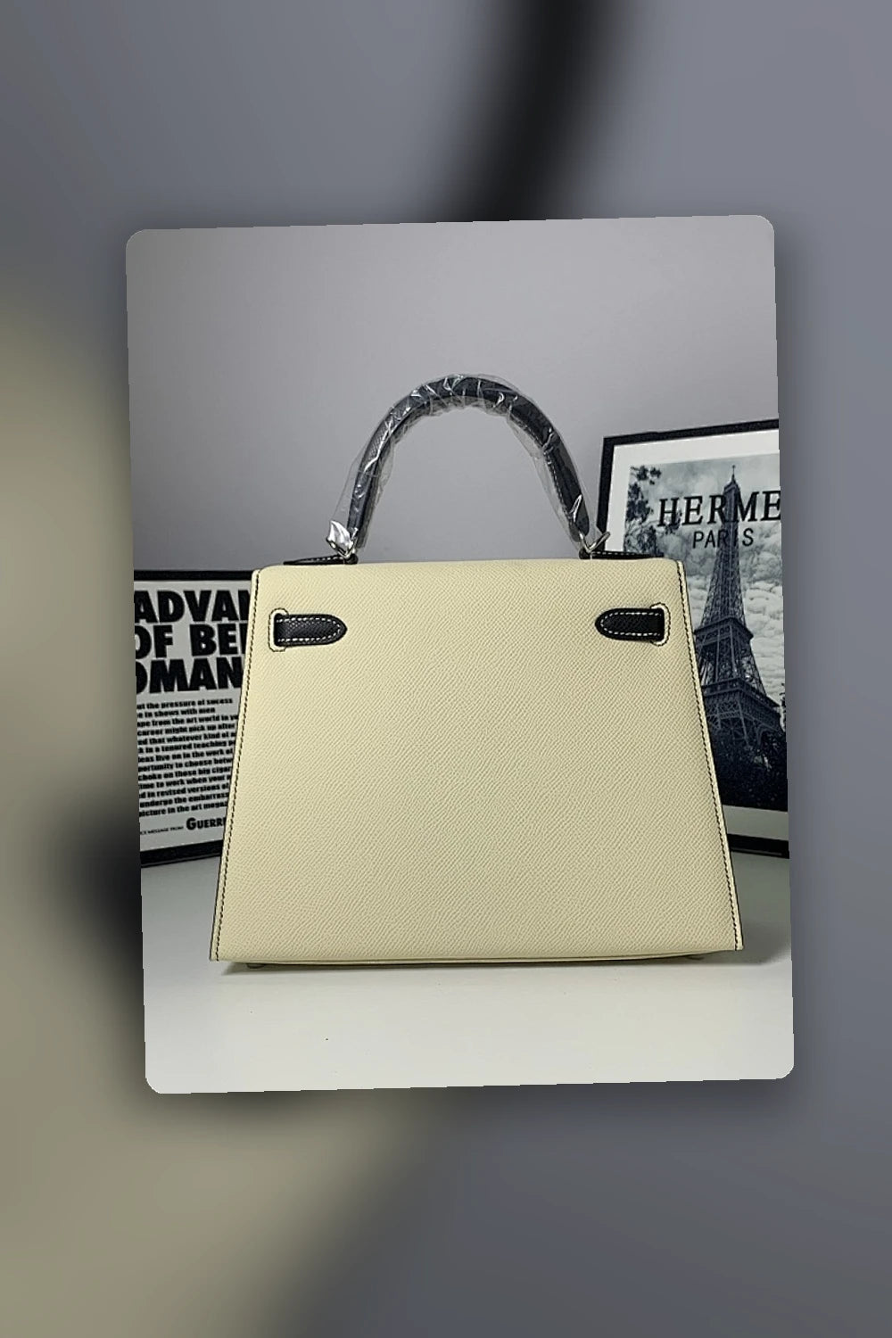 NB - HMS Bag - 856