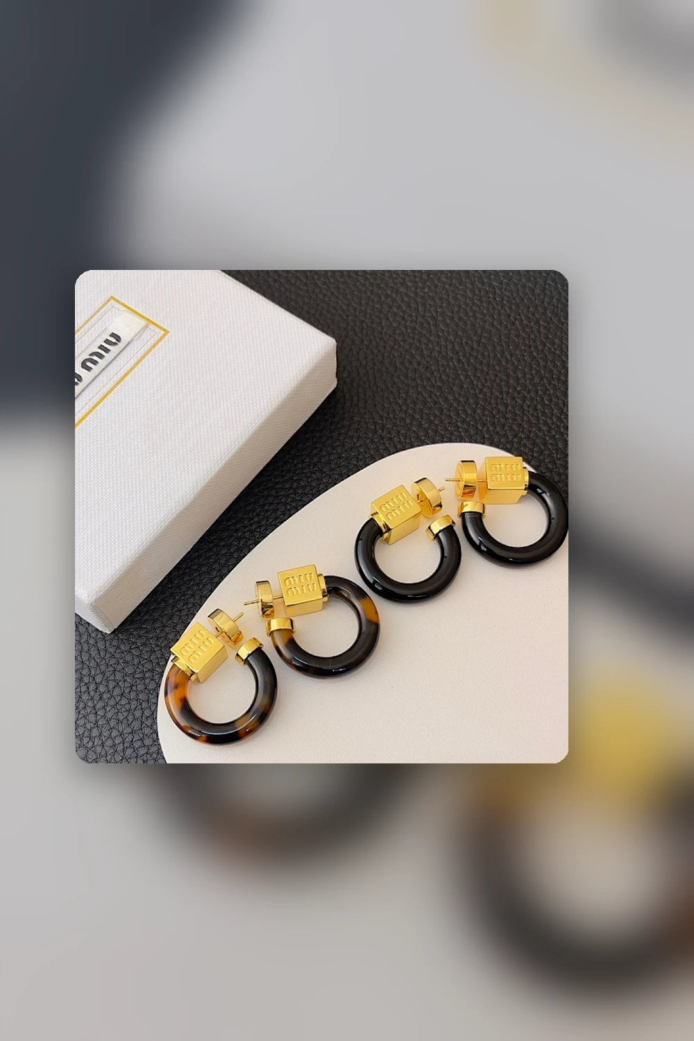 NB - MMU Jewelry - 324